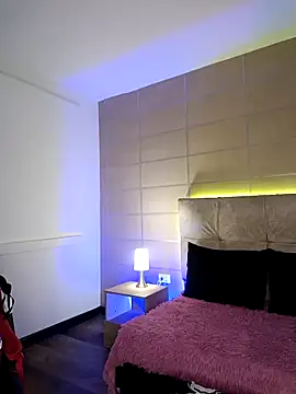  michonne  online show from 10-31-25, 08:43