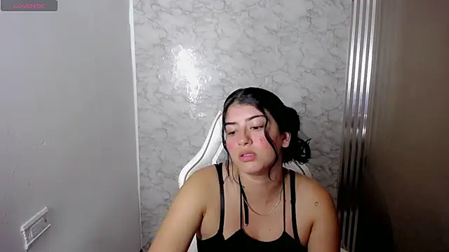 hello kityy25 online show from 03-19-26, 02:26