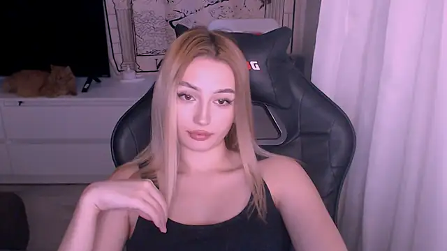 beauty blonde online show from 11-26-25, 02:34