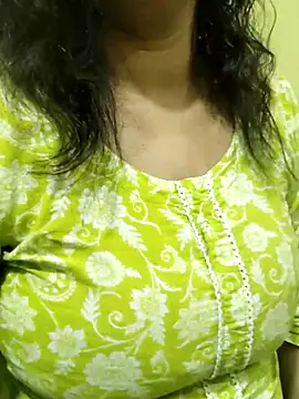 Your cutiepie  online show from 11-26-25, 06:20