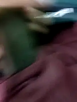 Snapshot of Yashkumar_0697 chatting on 02-24-25, 11:54 Yashkumar 0697 online show from 02-24-25, 11:54