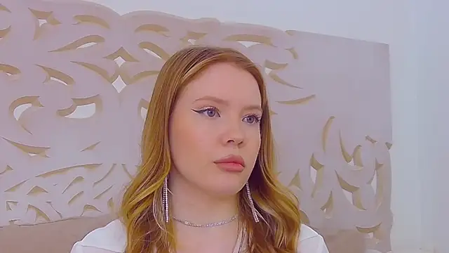 Snapshot of WandyMiller chatting on 02-12-25, 10:56 WandyMiller online show from 02-12-25, 10:56