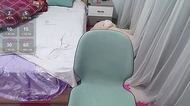 Snapshot of vi-vi-11 chatting on 03-06-25, 02:18 vi-vi-11 online show from 03-06-25, 02:18