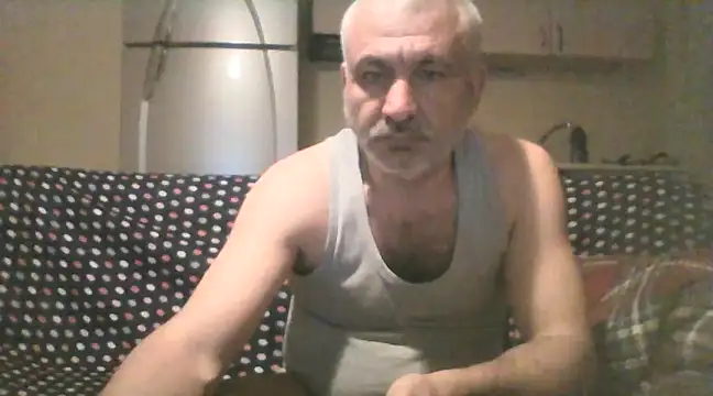 murat7888 online show from 02-25-25, 06:31