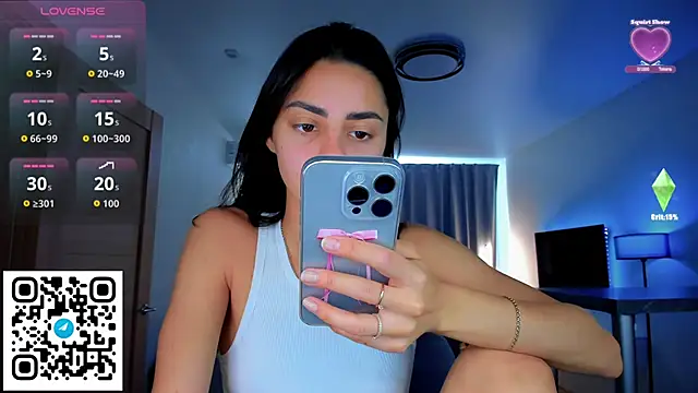 Snapshot of EmiliaZen chatting on 09-12-25, 01:55 EmiliaZen online show from 09-12-25, 01:55