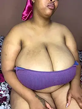 NonoGotBoobies online show from 10-19-25, 12:22