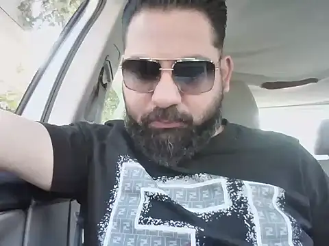 Snapshot of Armand66_ chatting on 09-24-25, 08:50 Armand66  online show from 09-24-25, 08:50