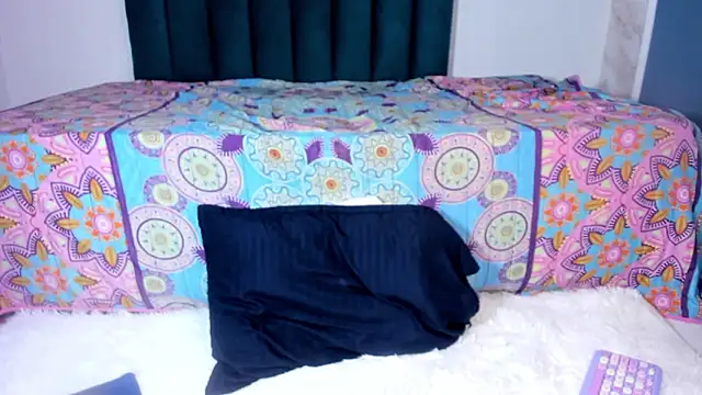 AbbyHill- online show from 03-08-25, 08:25