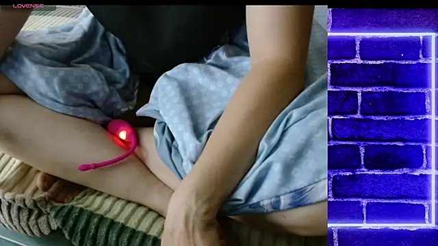 Snapshot of FetishLady89 chatting on 09-10-25, 06:08 FetishLady89 online show from 09-10-25, 06:08