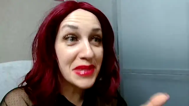 Snapshot of FetishLady89 chatting on 10-08-25, 07:00 FetishLady89 online show from 10-08-25, 07:00