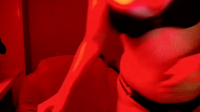 Snapshot of FetishLady89 chatting on 10-30-25, 05:02 FetishLady89 online show from 10-30-25, 05:02