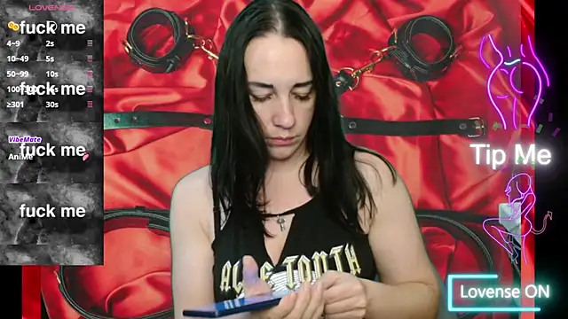 Snapshot of FetishLady89 chatting on 11-20-25, 01:55 FetishLady89 online show from 11-20-25, 01:55