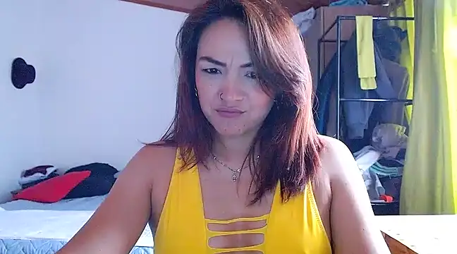 Snapshot of PenelopeMist chatting on 02-25-25, 09:46 PenelopeMist online show from 02-25-25, 09:46