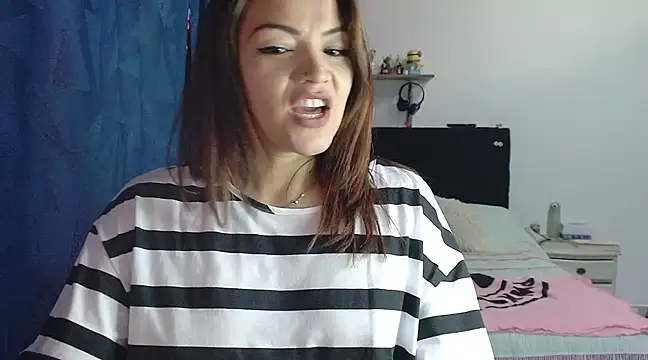 Snapshot of PenelopeMist chatting on 02-27-25, 10:20 PenelopeMist online show from 02-27-25, 10:20