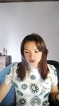 Snapshot of PenelopeMist chatting on 03-08-25, 03:45 PenelopeMist online show from 03-08-25, 03:45