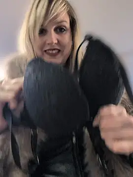 Sexybiene969 online show from 03-27-26, 05:12