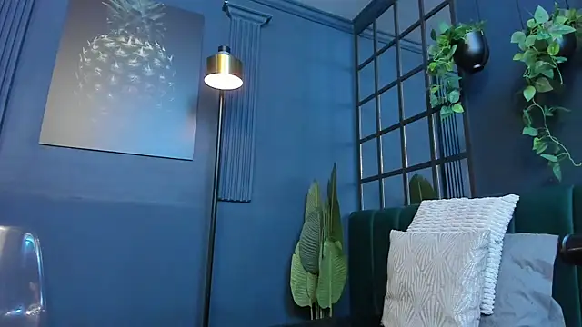 scarlet edwars online show from 02-27-26, 07:03