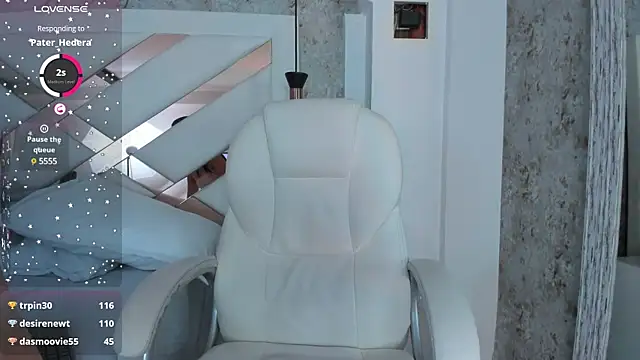 Snapshot of Giselle_Lauren chatting on 02-19-25, 01:51 Giselle Lauren online show from 02-19-25, 01:51