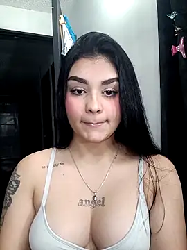 Snapshot of soy_valu chatting on 11-05-25, 02:22 soy valu online show from 11-05-25, 02:22