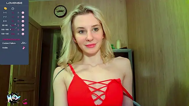 Snapshot of Caramel_piegirl chatting on 02-06-25, 07:51 Caramel piegirl online show from 02-06-25, 07:51