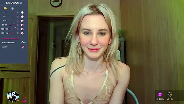 Snapshot of Caramel_piegirl chatting on 02-09-25, 10:00 Caramel piegirl online show from 02-09-25, 10:00