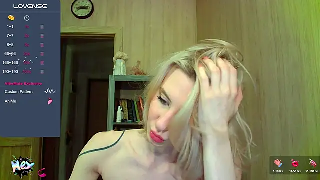 Snapshot of Caramel_piegirl chatting on 02-24-25, 07:52 Caramel piegirl online show from 02-24-25, 07:52