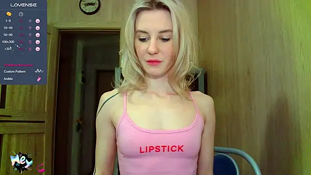 Snapshot of Caramel_piegirl chatting on 03-01-25, 07:26 Caramel piegirl online show from 03-01-25, 07:26