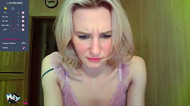 Snapshot of Caramel_piegirl chatting on 03-10-25, 05:50 Caramel piegirl online show from 03-10-25, 05:50