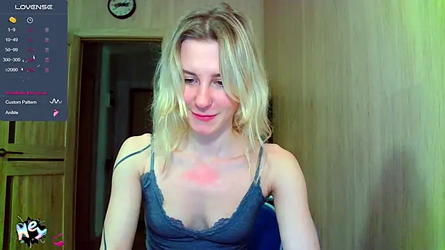 Snapshot of Caramel_piegirl chatting on 09-21-25, 05:25 Caramel piegirl online show from 09-21-25, 05:25