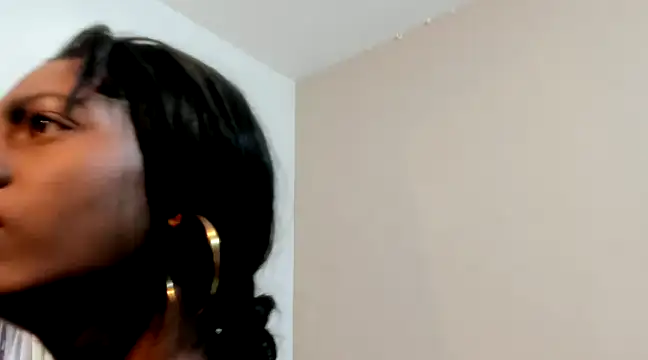 enyelsalas2 online show from 02-07-25, 09:15