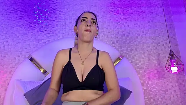 Snapshot of lissa_palmer chatting on 09-12-25, 12:00 lissa palmer online show from 09-12-25, 12:00