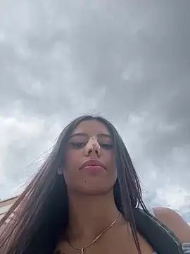 Laura-Khalifa online show from 02-16-25, 08:00