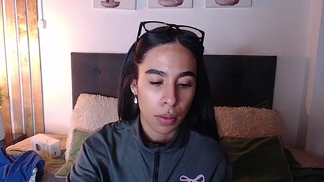 Snapshot of melissa_becraft chatting on 05-07-26, 01:11 melissa becraft online show from 05-07-26, 01:11