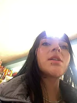 Dulce  Boyd online show from 03-18-25, 01:31