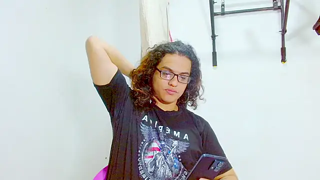 Diane blossom online show from 02-17-25, 05:43