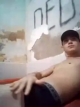 Snapshot of shuelldin chatting on 02-26-25, 03:32 shuelldin online show from 02-26-25, 03:32