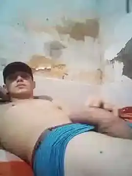 Snapshot of shuelldin chatting on 02-28-25, 06:10 shuelldin online show from 02-28-25, 06:10