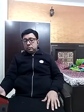 Snapshot of innocentboy1987 chatting on 03-03-25, 08:49 innocentboy1987 online show from 03-03-25, 08:49