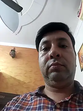 innocentboy1987 online show from 02-23-26, 12:24