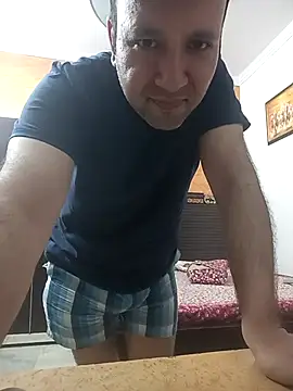 innocentboy1987 online show from 04-26-26, 05:49