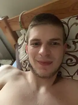 Snapshot of SexSlavek chatting on 12-03-25, 01:31 SexSlavek online show from 12-03-25, 01:31