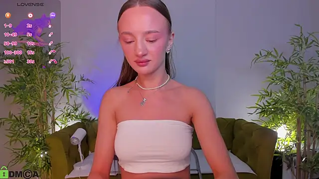 Snapshot of miiss__lulu chatting on 06-05-26, 12:28 miiss lulu online show from 06-05-26, 12:28