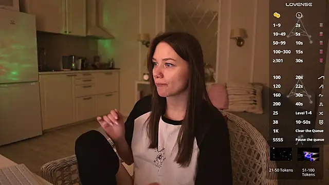 Snapshot of alexa_feels_ chatting on 03-01-25, 06:54 alexa feels online show from 03-01-25, 06:54