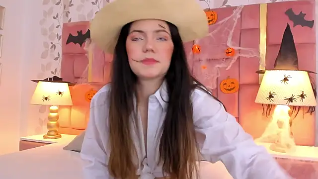 ArianaFranco online show from 10-29-25, 02:19