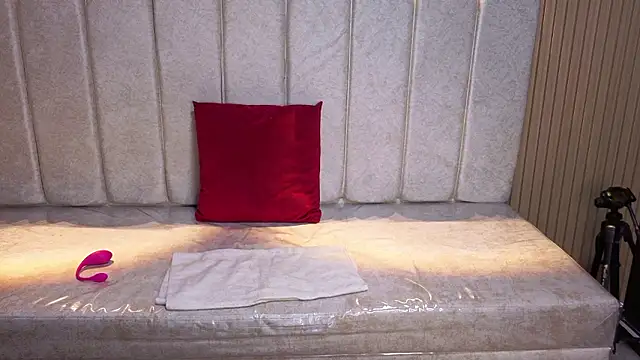 Cute Angell  online show from 03-15-26, 04:13