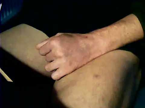 Snapshot of igracek30 chatting on 10-27-25, 10:36 igracek30 online show from 10-27-25, 10:36