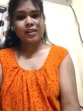 Snapshot of BOLDBEAUTY09 chatting on 02-18-25, 01:32 BOLDBEAUTY09 online show from 02-18-25, 01:32