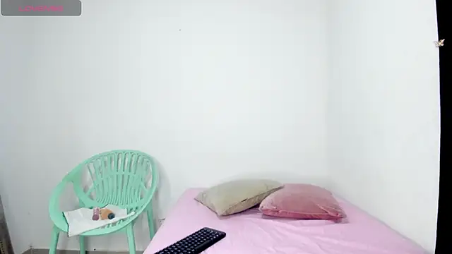 Olivia Stevens online show from 05-02-26, 08:47