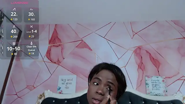 LindaBird online show from 02-02-26, 09:24