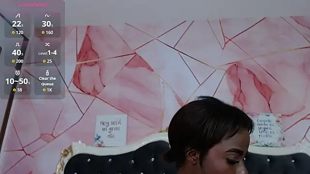 LindaBird online show from 02-03-26, 11:21